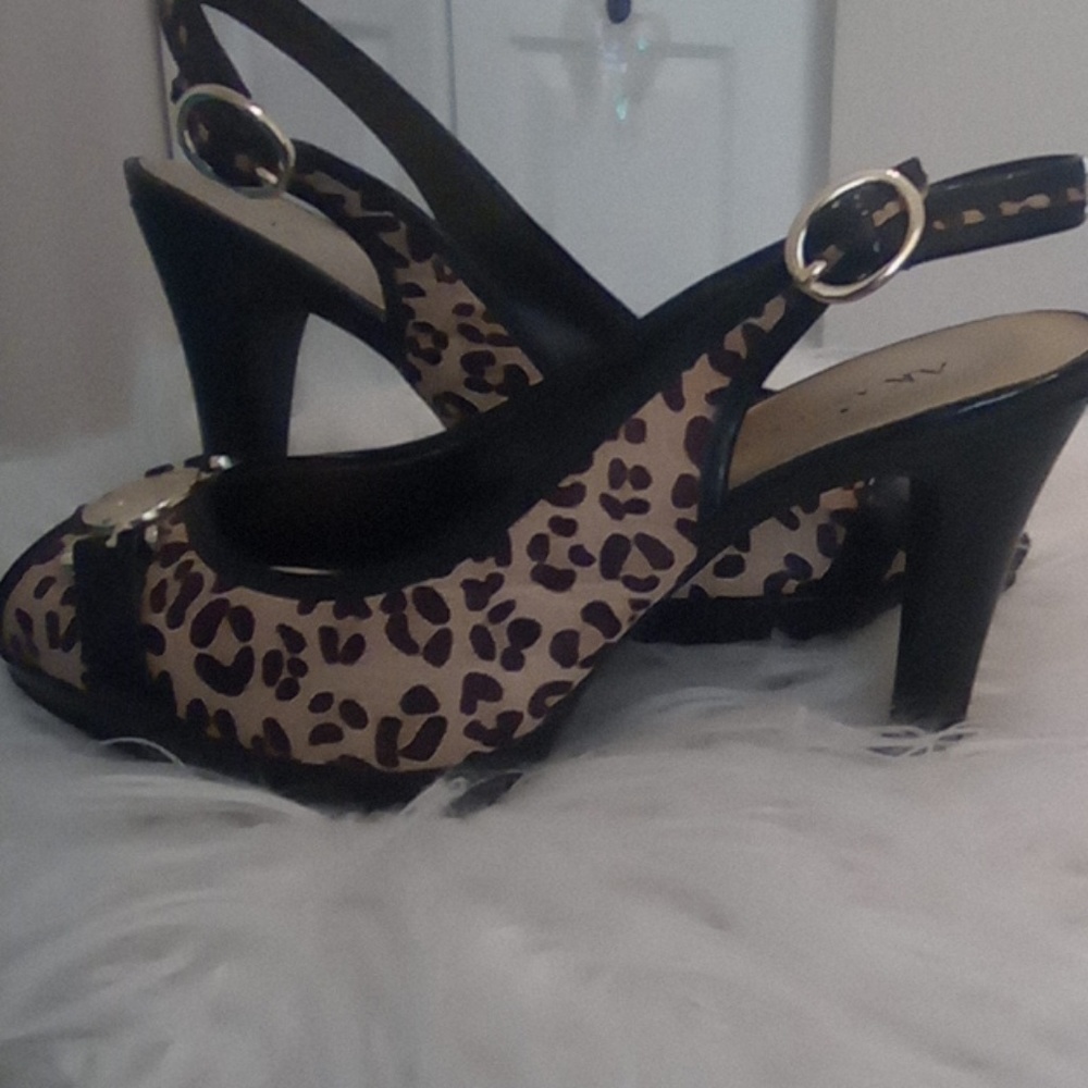 ANND KLEIN SHOES